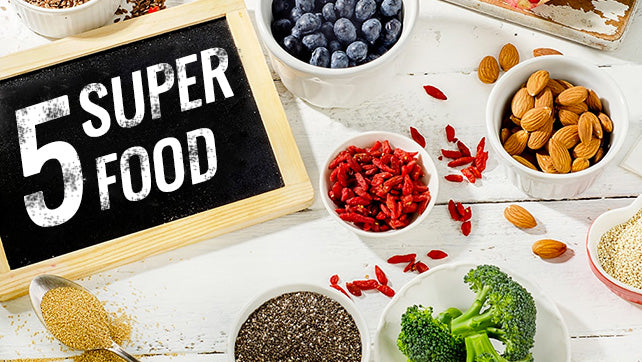 5 SUPERFOODS PER DARE UN IMPULSO AL TUO ALLENAMENTO (E ALLA TUA VITA!)